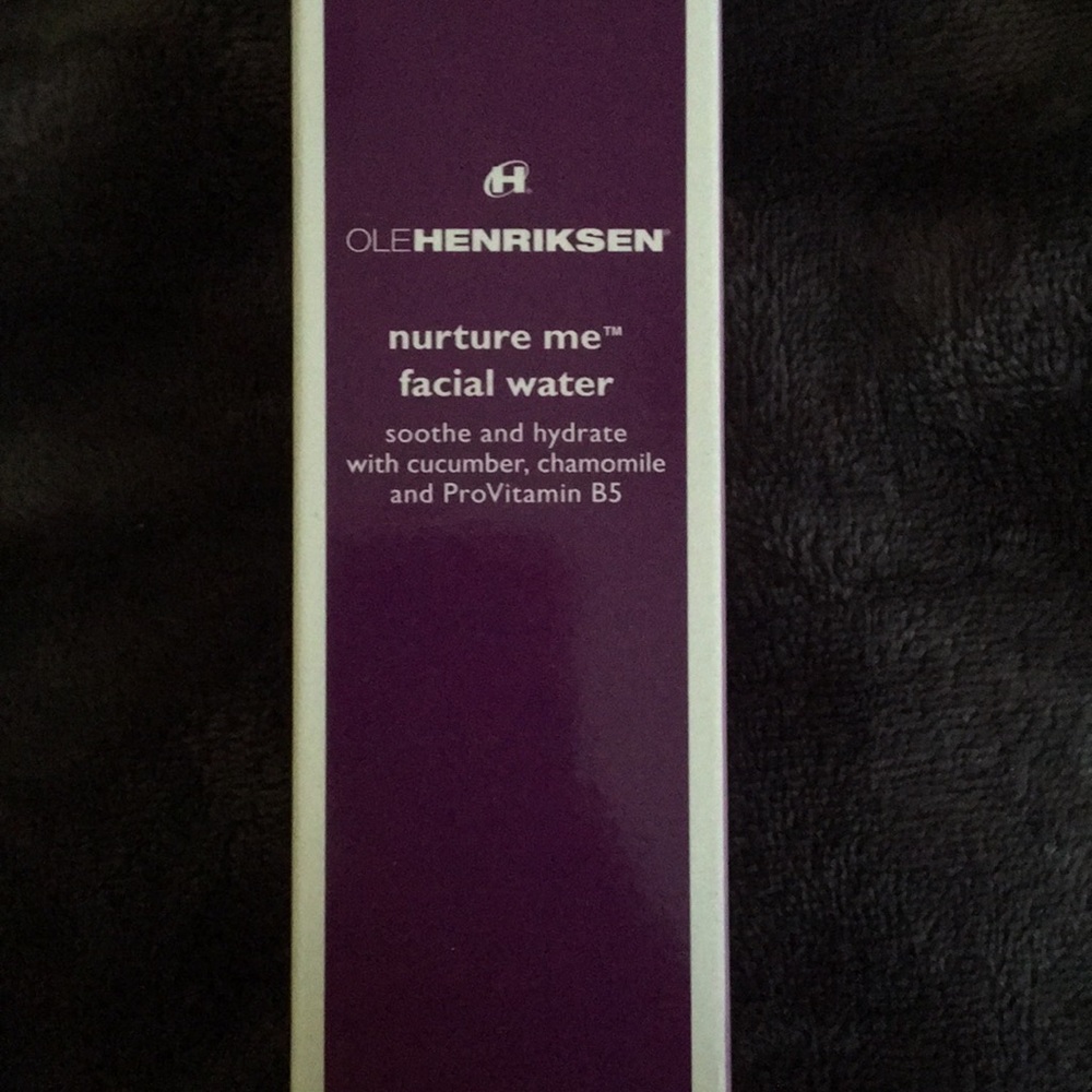 Ole Henriksen facial spray